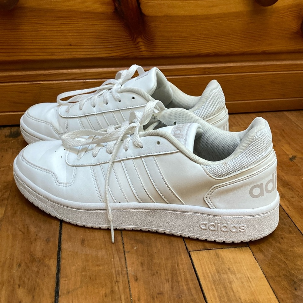 Adidas Men’s Hoops 2.0 Low Shoes